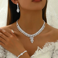 Fashionable sparkling rhinestone palace style women's suit, elegant and luxurious design, high-end accessory