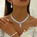 Fashionable sparkling rhinestone palace style women's suit, elegant and luxurious design, high-end accessory