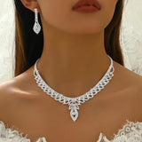 Fashionable sparkling rhinestone palace style women's suit, elegant and luxurious design, high-end accessory