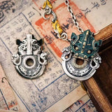 Ancient Eastern auspicious beast personalized pendant, vintage old-fashioned bronze necklace, domineering men's trend jewelry.