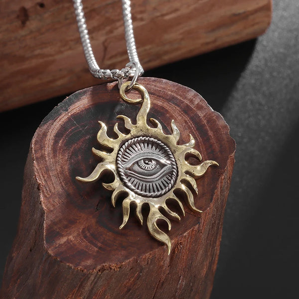 Retro Gothic Sun God Necklace All Seeing Eye Pendant Men's Punk Personality Charm Fashion Trend Amulet Jewelry