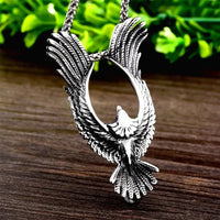 Domineering Flying Eagle Animal Pendant Necklace Men's Fashion Rap Cool Trendy Party Jewelry