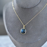 ITSMOS Labradorite Flash Pendant Necklace 14k Gold Plated Teardrop Pendant Choker Natural Healing Stone Jewelry for Women Gift