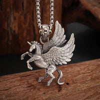 Fashionable Flying Eagle Animal Pendant Necklace Men's Personalized Motorcycle Rock Cycling Hip-Hop Trendy Jewelry