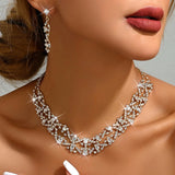 Ladies' light luxury style design necklace, earrings, jewelry set suitable for weddings, gatherings, holidays, gifts