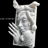 Medusa Figurine Bookends, Decorative Plastic Statue for Shelf, Desk, and Room Ambiance, Versatile Indoor Decor
