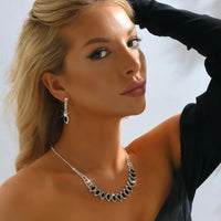 Ladies' fashionable design necklace earrings jewelry set suitable for weddings, gatherings, holidays, gifts