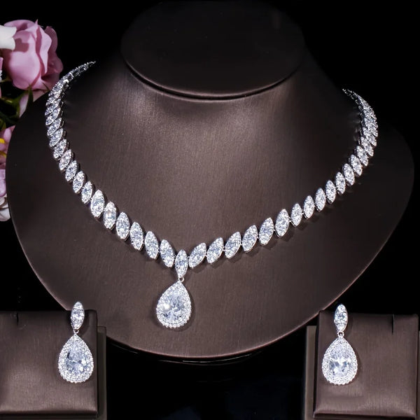 3PC Women's Fashion Luxury Water Drop Zircon Necklace Earrings Jewelry Set Wedding Banquet Party Holiday Gift