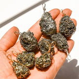Natural Pyrite Crystal Pendant Necklace Women Men Release Anxiety Jewelry Reiki Energy Iron Rough Ore Mineral Specimen Necklaces