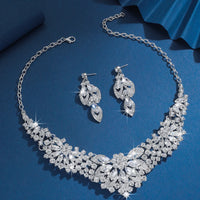 3PC Women's Wedding Season Fashion Luxury Flower Necklace Earrings Jewelry Set Suitable for Wedding Parties and Festival Gifts