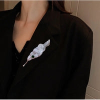 SUYU Women's Luxurious Brooch With Heavy Craftsmanship And Small Design Micro Inlaid Zircon Green Leaf Brooch Evening Dress
