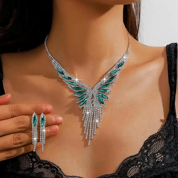 Luxurious Tassel Jewelry Set for Women Necklace Earrings Elegant Style Perfect for Weddings Parties and Special Occasions