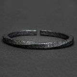 YIZIZAI Retro Mobius Bangle Bracelet Unisex Luxury Black Romantic Couple Jewelry Unique Personality Gift for Men & Women