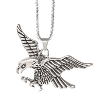 1pc Zinc Alloy Eagle Necklace Punk Style Metal Animal Necklace Fashion Men Women Jewelry Amulet Statement Jewelry Party Gift