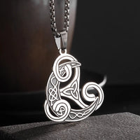 Exquisite Stainless Steel Pattern Witch Knot Pendant Necklace Celtic Knot Lucky Jewelry Christmas Gift for Friends and Family