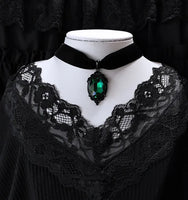 Gothic Vampire Cameo Pendant Choker Velvet Necklace for Women Fashion Pagan Witchcraft Jewelry Girls Gifts Creative Punk Choker