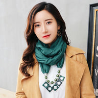 Ahmed Autumn and Winter Fashion Rhinestone Leopard Head Pendant Leopard Scarf Necklace For Women New Neckerchief Scarves Jewelry