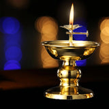 Ghee Lamp Holder Golden Cup Tibetan Oil Lamp Holder Flower Shape Tea Light Candle Holder Stand for Party Wedding Decoration