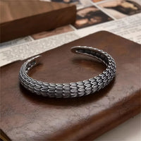 Personalized dragon scale pattern bracelet men's trendy and retro Chinese style reverse scale bracelet factory wholesale
