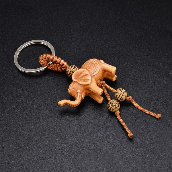 Lucky Wooden Elephant Keychain Handmade Carved Pendant Key Ring for Women Men Religious Gift Boho Jewelry Wholesale