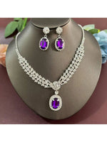 A set of women's jewelry set inlaid with rhinestones, fashionable, elegant and luxurious, suitable for parties and banquets