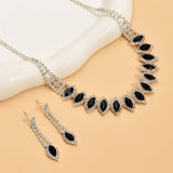 Ladies' fashionable design necklace earrings jewelry set suitable for weddings, gatherings, holidays, gifts