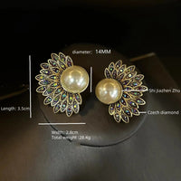 Medieval necklace women French retro romantic senior commuter sunflower necklace earrings stud earrings set