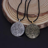 2024 new fashion alloy circular pendant necklace temperament with clavicle chain men's and women's accessories accessories