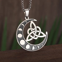 Exquisite Stainless Steel Pattern Witch Knot Pendant Necklace Celtic Knot Lucky Jewelry Christmas Gift for Friends and Family