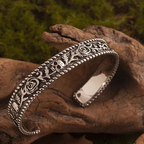 Gothic Skull Totem Sword Shaped Bracelet Unisex Fashion Personality Open Style Creative Accessory for Men And Women