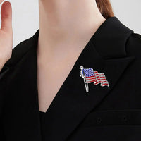 Patriotic American Flag Brooch Zinc Alloy Rhinestone Enamel Waving US National Flag Pin Decorative Sweater USA Flag Badge