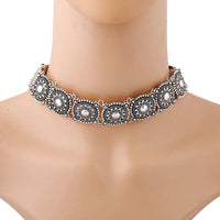 Vintage Alloy Carved Sun Pattern Choker Necklace for Women Traditional Boho Ethnic Round Collar Necklaces Statement Jewelry Gift