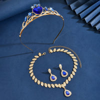 Ladies' fashionable heart-shaped minimalist design elegant crown necklace earrings jewelry set