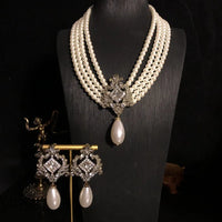 Vintage palace style multi-layer pearl necklace set with gems and diamonds to do old gold choker earrings stud earrings sweater
