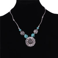 Ethnic Antique Silver Color Moon Choker Necklaces for Women Boho Turquoise Necklace Girls Party Jewelry Gifts