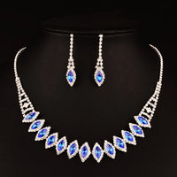 Ladies' fashionable design necklace earrings jewelry set suitable for weddings, gatherings, holidays, gifts