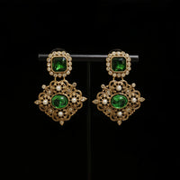 French vintage multi-layer pearl necklace set with diamonds delicate and elegant green silver stud earrings