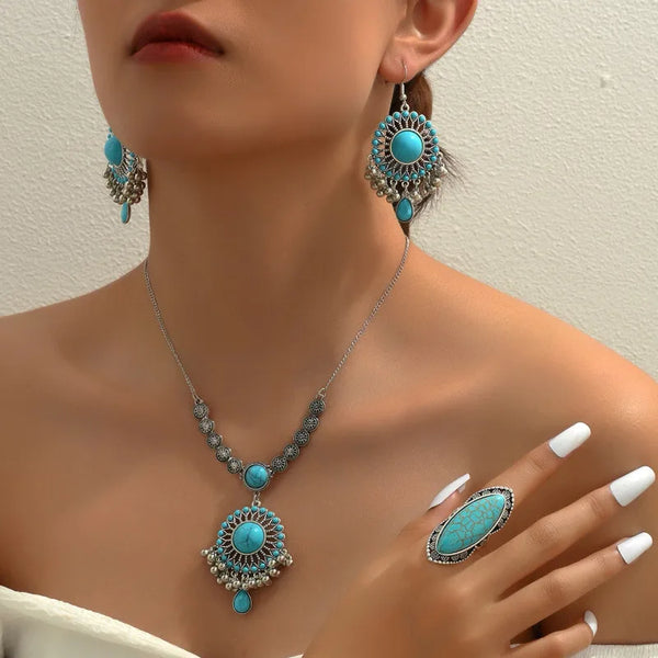Vintage Jewelry For Woman Turquoise Stone Jewelry Sets Water Drop Shaped Decoration Necklace Earrings Ring Set For Women