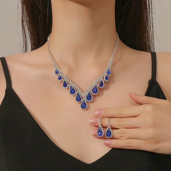 Ladies' light luxury style geometric water droplet set necklace, earrings, daily wear holiday gifts