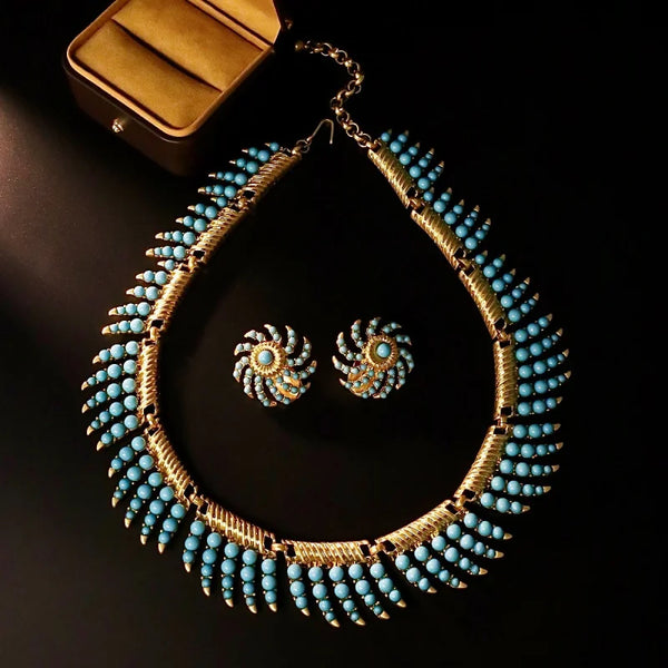 European And American Fashion Retro Niche Inlaid Stone Ear Clip Temperament Personality Necklace Collarbone Chain Set