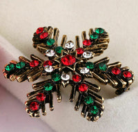 Elegant Vintage Look Gold Plated Christmas Snow Flake Brooch Cake Pin B48R