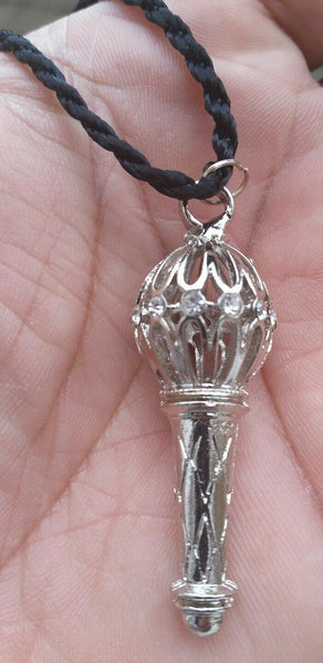 Sultan Salman Khan BAJRANGI BHAIJAAN ORIGINAL MOTIF PENDENTIF Hanuman GADA sal2