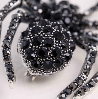 Black Widow Spider Brooch Vintage Look Silver Plated Suit Coat Broach Pin ZY2