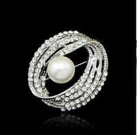 Vintage Look Silver Plated LUCKY Unusual Brooch Suit Coat Broach Collar Pin HA4