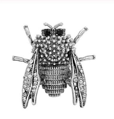 Vintage look silver plated stunning bee brooch suit coat broach collar pin b17
