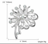 Vintage look silver plated lucky flower brooch suit coat broach collar pin ha9