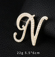 Vintage look gold plated letter faux pearls brooch suit coat broach pin ggg3