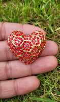 Red Heart Celebrity Brooch Stunning Vintage Look Retro Style Love Broach Pin D2R