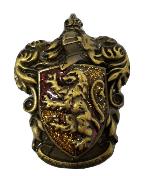 Stunning brass harry potter hogwarts school gryffindor lapel pin house badge b49