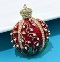 Pomegranate crown brooch vintage look gold plated broach celebrity queen pin i23